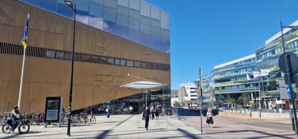 Outside view of the Oodi Central Library in Helsinki